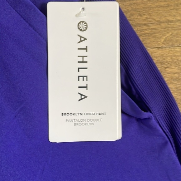 NWT Athleta Brooklyn Lined Pant Purple Size 6 - Picture 3 of 6